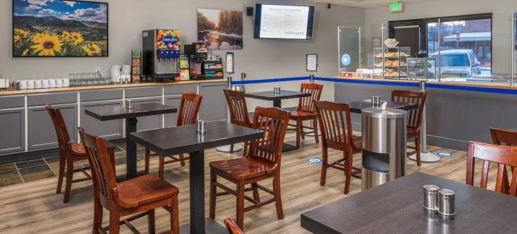 伍德里弗酒店(Wood River Inn & Suite)图片