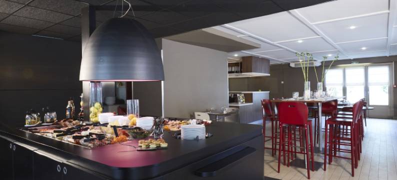 当科克东安布加佩尔康铂酒店(Campanile Dunkerque Est - Armbouts Cappel)图片