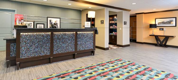 爱荷华城/大学区欢朋酒店(Hampton Inn Iowa City/University Area)图片