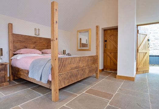 The Potting Shed Hotel Overview