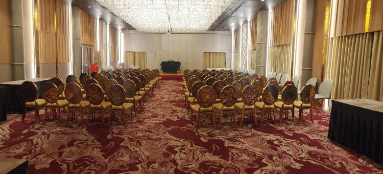 拉杰科特皇家酒店(Lords Inn Rajkot)图片