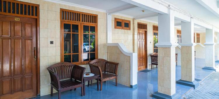 RedDoorz Plus Syariah @ Jalan Dokter Wahidin Bojonegoro图片