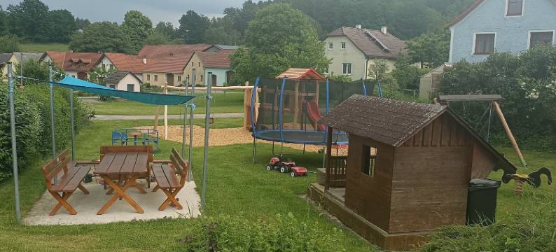 早餐膳宿公寓老学校(Frühstückspension Alte Volksschule Heinrichs bei Weitra)图片