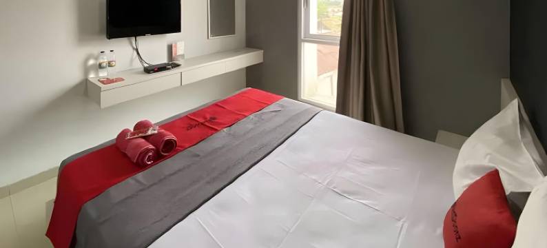 红多兹酒店-近RSUD马格诺普尔沃克托3号(RedDoorz Near Rsud Margono Purwokerto 3)图片