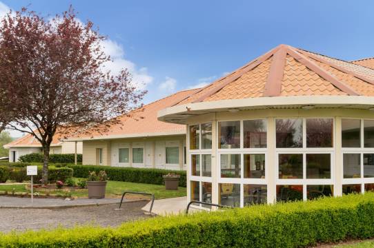 欧里亚克机场原生酒店(The Originals Access Aéroport, Hôtel Aurillac)