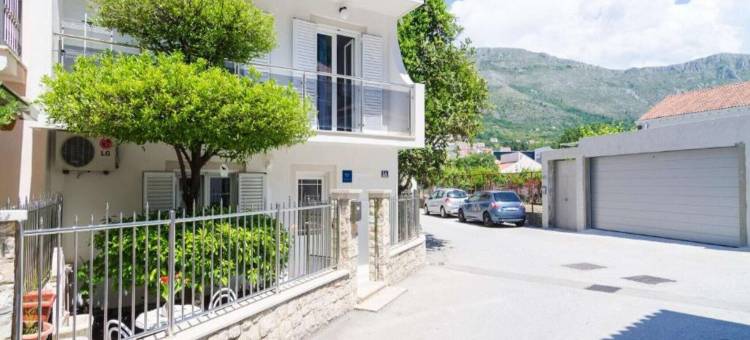巴里希克公寓与客房酒店(Rooms & Apartments Barišić)图片