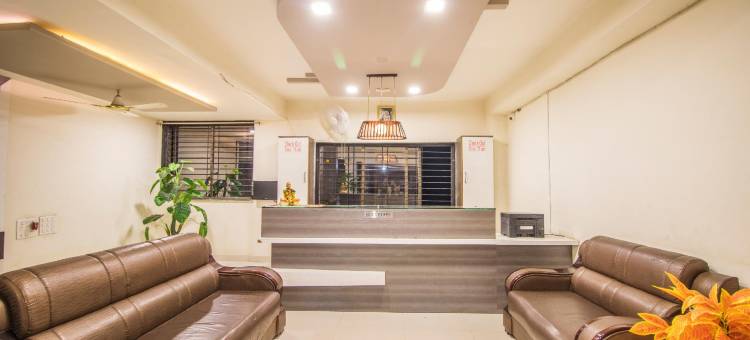 约吉拉赫宫殿酒店(Yogiraj Palace)图片