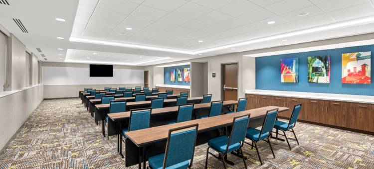 俄勒冈泰格德欢朋套房酒店(Hampton Inn and Suites by Hilton Portland Tigard)图片