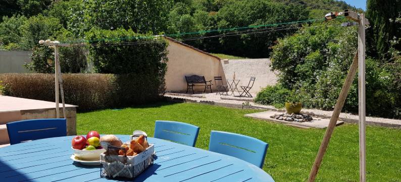 Villa in la Tour-Sur-Orb with Pool & Garden图片