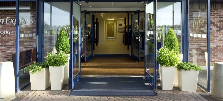 Holiday Inn Express 彼得伯勒(Holiday Inn Express Peterborough)图片