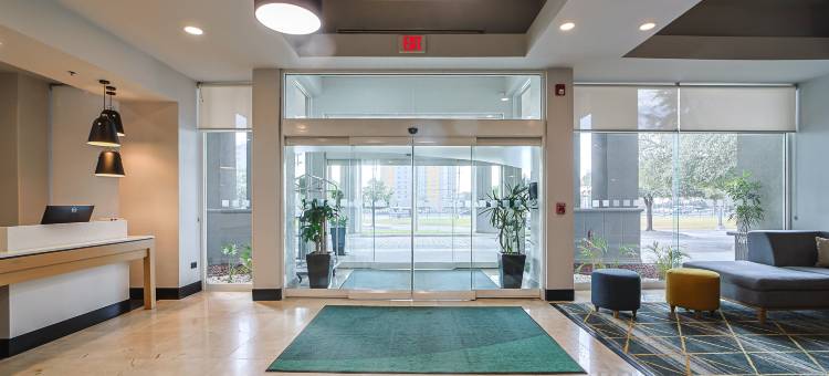 Holiday Inn 雷诺萨，工业PONIENTE(Holiday Inn Reynosa-Industrial Poniente)图片