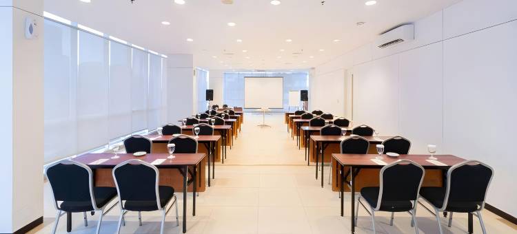 巴里巴班维兹鼎盛酒店(Whiz Prime Hotel Balikpapan)图片