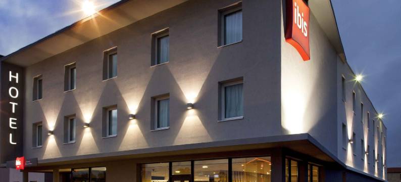 北里永克莱蒙费朗宜必思酒店(Ibis Clermont Ferrand Nord Riom)图片