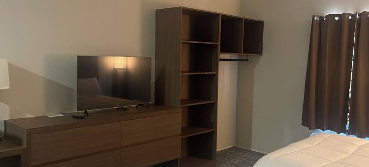 靠近查尔斯湖硫磺的豪华效率酒店(Hotel O Efficiency De Luxe Near Lake Charles Sulphur)图片