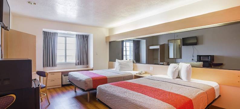 新墨西哥伯纳利欧 6 号汽车旅馆(Motel 6 Bernalillo, NM)图片