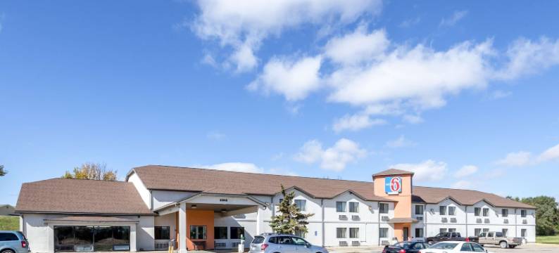 滑铁卢6号汽车旅馆(Motel 6 Waterloo, IA)图片