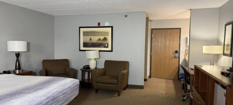 苏福尔斯美吟温德姆酒店(AmericInn by Wyndham Sioux Falls)图片