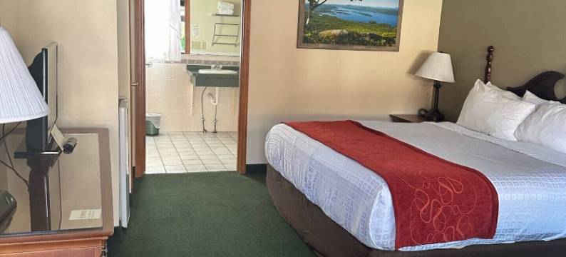 乔治湖, 纽约阿迪朗达克6号汽车旅馆(Motel 6 Lake George, NY Adirondacks)图片