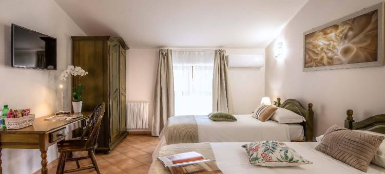 钱皮诺广场客房酒店(Plaza Rooms Ciampino)图片