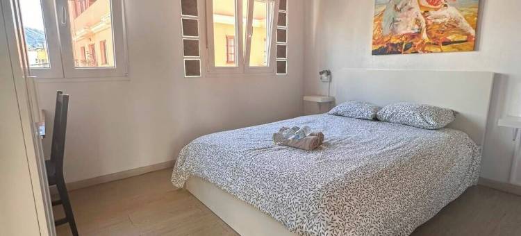 港口巢穴旅馆(Puerto Nest Hostel)图片