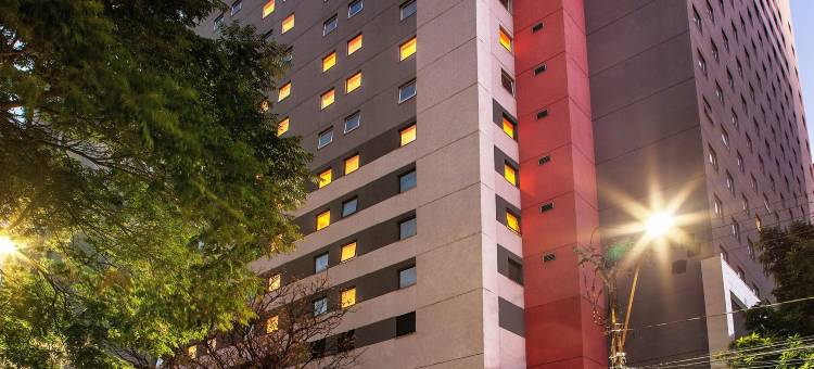 宜必思快捷 BH 阿方索佩纳萨瓦西酒店(ibis budget BH Afonso Pena Savassi)图片