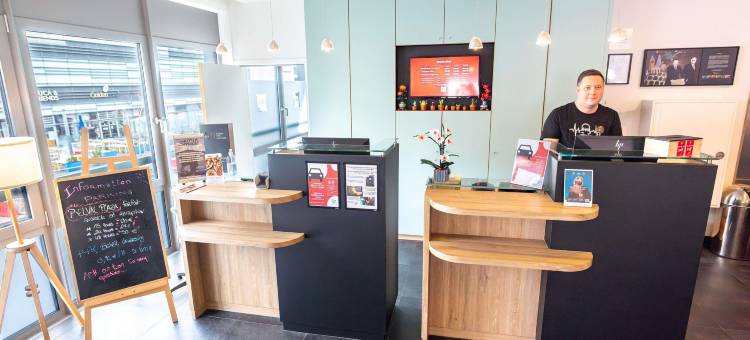 宜必思埃施贝尔瓦酒店(Ibis Esch Belval)图片