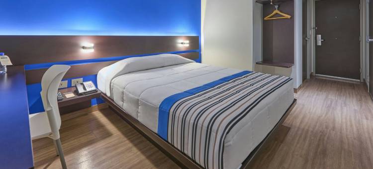 圣路易斯波托西工业区万豪城市快捷青年酒店(City Express Junior by Marriott San Luis Potosí Zona Industrial)图片
