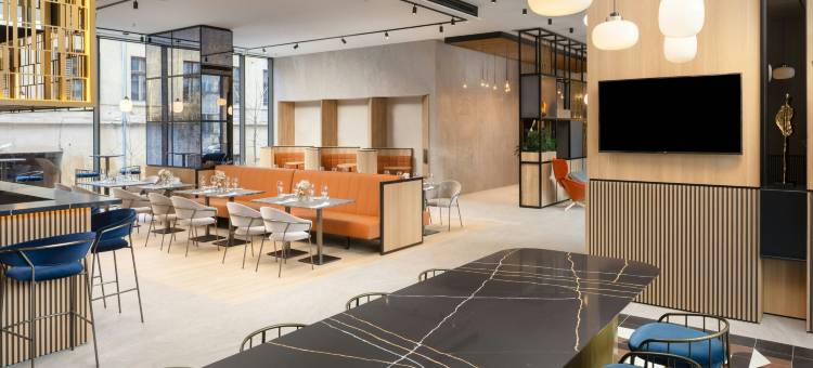 克鲁拿波卡市中心万怡酒店(Courtyard Cluj-Napoca Downtown)图片
