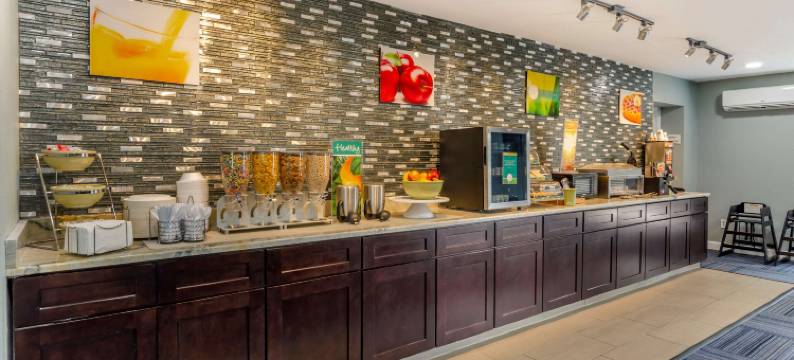 维罗纳-斯汤顿北凯艺酒店(Quality Inn Verona - Staunton North)图片