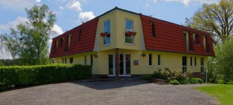 皮特斯克西地方酒店(Landhotel am Peetscher See)图片