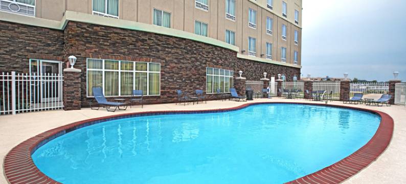 智选假日套房酒店伯锡尔城(Holiday Inn Express & Suites BOSSIER CITY by IHG)图片