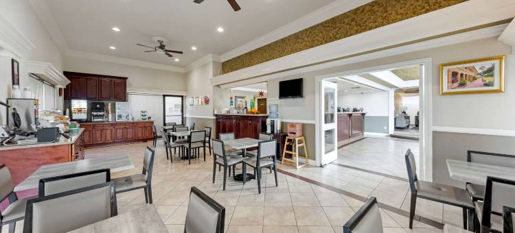 长堤-信号山凯艺酒店(Quality Inn Long Beach - Signal Hill)图片