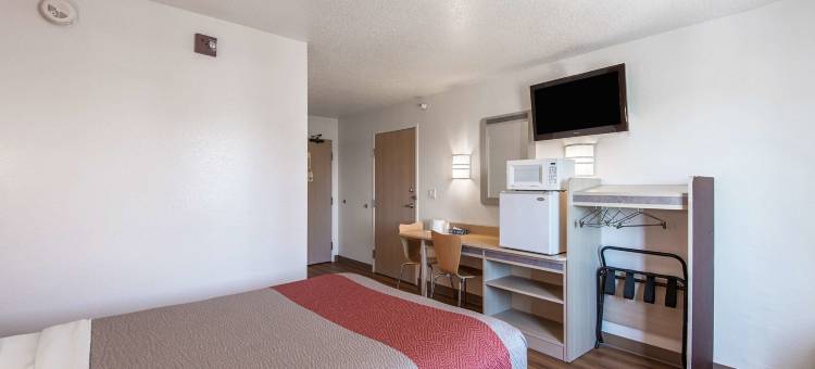 堪萨斯章克申城 6 号汽车旅馆(Motel 6 Junction City, KS)图片