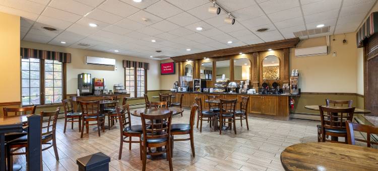 红屋顶酒店及套房-黑兹尔顿(Red Roof Inn & Suites Hazleton)图片