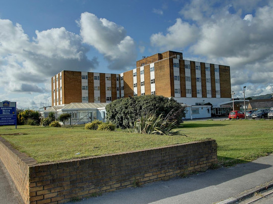 伯内特阿姆斯贝斯特韦斯特酒店