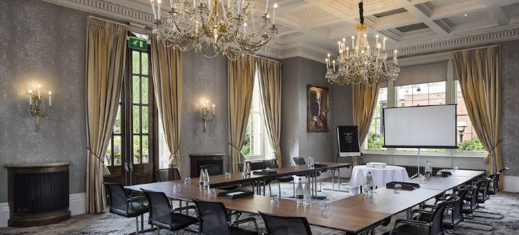 奥顿霍尔 Spa 酒店及高尔夫度假村(Oulton Hall Hotel, Spa & Golf Resort)图片