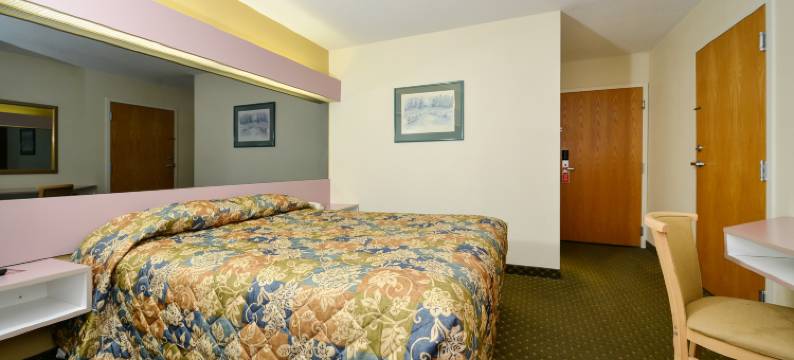 东锡拉丘兹美洲最佳价值酒店(Americas Best Value Inn East Syracuse)图片