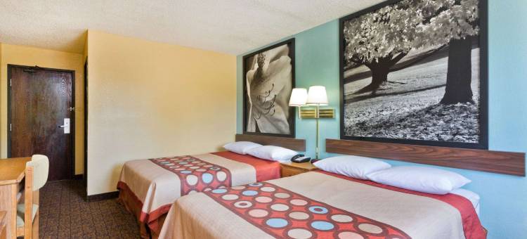 列克星敦公园-加利福尼亚地区温德姆速8酒店(Super 8 by Wyndham Lexington Park/California Area)图片