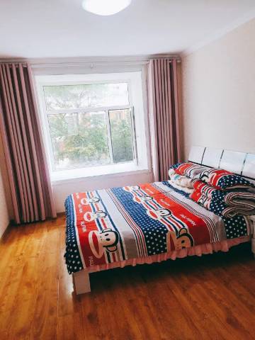 张女士公寓(长江路分店)