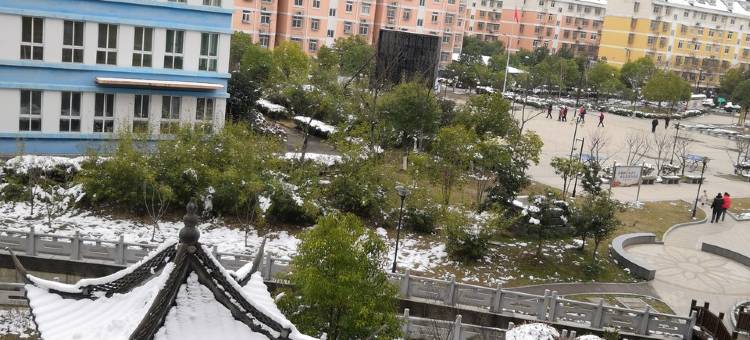 浦河雅韵温馨两居室公寓(子胥路分店)图片