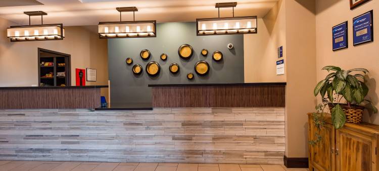 奥弗兰贝斯特韦斯特优质旅馆(Best Western Plus Overland Inn)图片