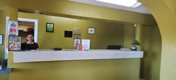 美洲最佳价值旅馆-霜冻银行中心(Americas Best Value Inn Frost Bank Center)图片