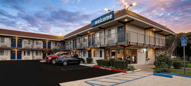 萨克拉门托6号汽车旅馆 - 兰乔科尔多瓦东(Motel 6 Rancho Cordova, CA - Rancho Cordova East)图片