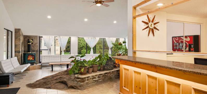 格雷文赫斯特豪生酒店(Howard Johnson by Wyndham Gravenhurst)图片