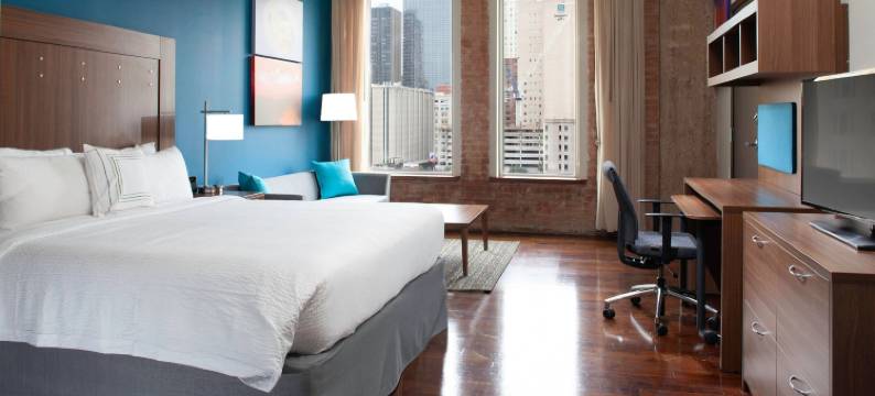 达拉斯市中心广场TownePlace套房酒店(TownePlace Suites Dallas Downtown)图片