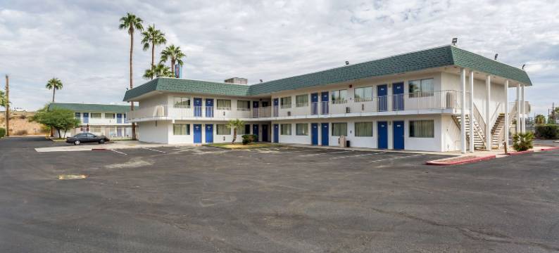 加利福尼亚布莱斯 6 号汽车旅馆(Motel 6 Blythe, CA)图片