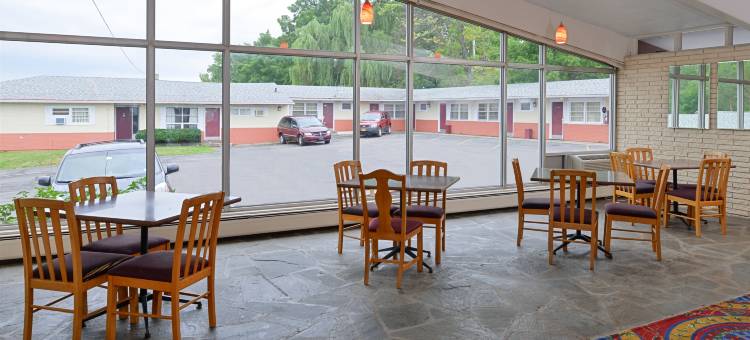 杰尼瓦美洲最佳价值酒店(Americas Best Value Inn Geneva)图片