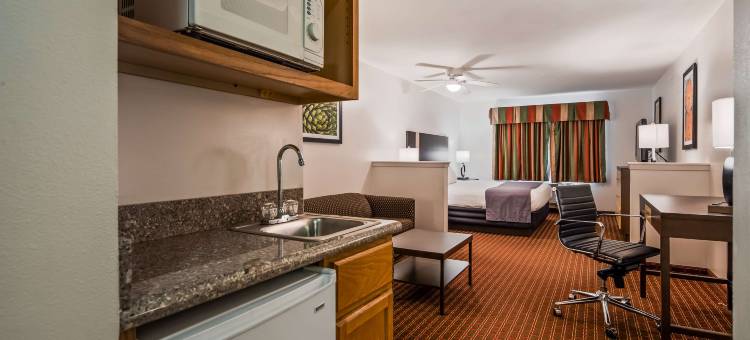 贝斯特韦斯特套房酒店(Best Western Inn  Suites)图片