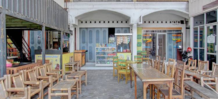 Hotel O 辛德拉拉斯民宿双层床(Hotel O Cindelaras B&b Bunk Bed)图片