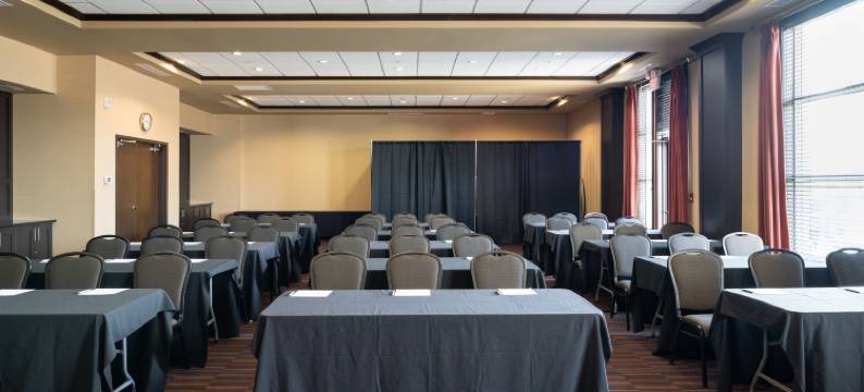 福朋喜来登酒店-埃德蒙顿国际机场(Four Points by Sheraton Edmonton International Airport)图片